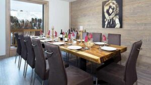 chalet raven salle a manger