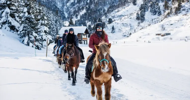 activites meribel hiver ski joering