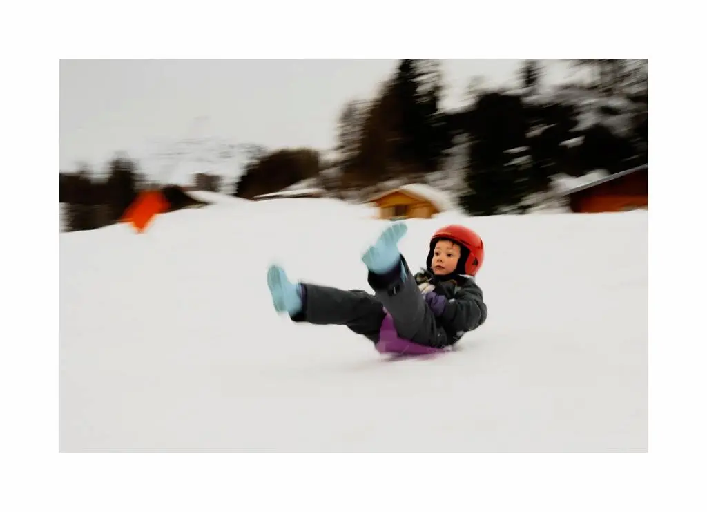 Super sled 4 winter mountain activities tobogganing