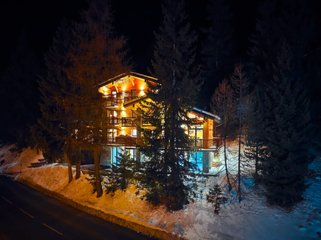 location chalets luxe alpes chalet du bois melay