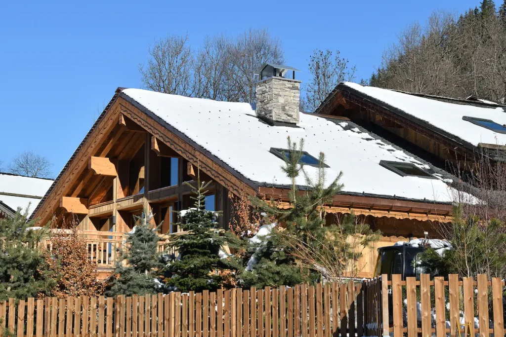 Luxury chalet rental in Méribel 3 location chalets meribel