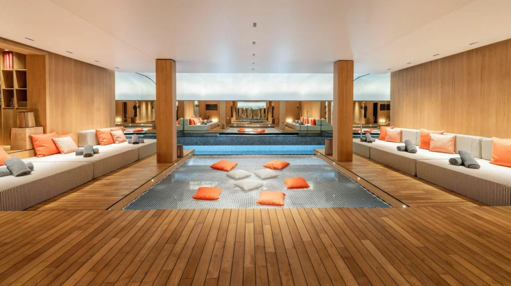 Chalet piscine : notre guide des plus beaux chalets dans les Alpes 21 location chalet courchevel avec piscine le praz