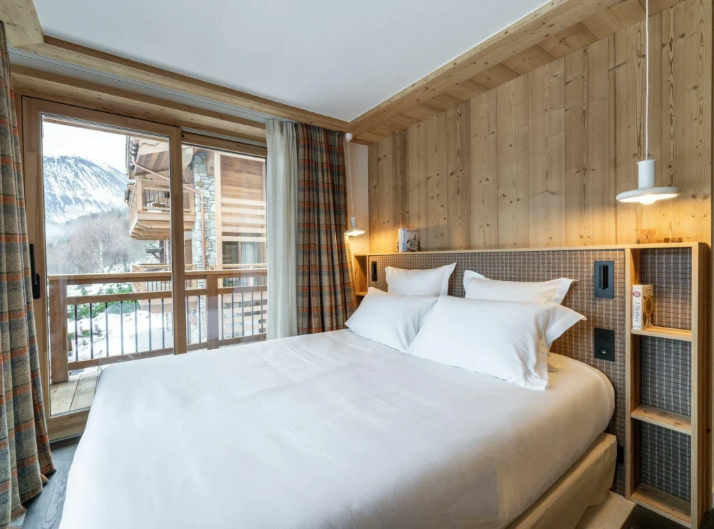 Chalet piscine : notre guide des plus beaux chalets dans les Alpes 20 location chalet courchevel le praz