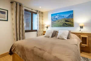 Chalet Saule à Arc 1600 - chambre avec lit double