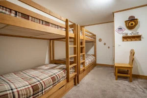 Chalet Saule à Arc 1600 - chambre enfants avec lits superposés