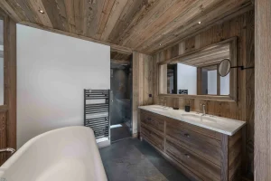 location chalet meribel salle de bains