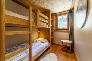 chalet ferme meribel_Bedroom2-4
