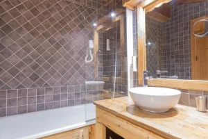 chalet ferme meribel_Bedroom4-3