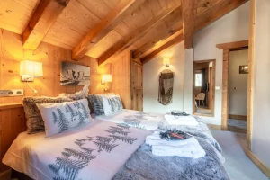 chalet ferme meribel_Bedroom5-2