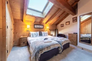 chalet ferme meribel_Bedroom6-1