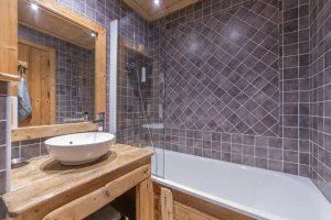 chalet ferme meribel_Bedroom7-5