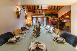 chalet ferme meribel_DiningRoom2