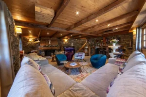 chalet ferme meribel_LivingRoom2