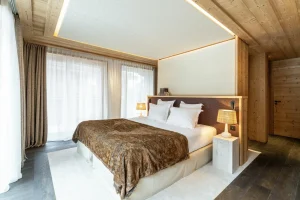 chalet rental Courchevel 9 people